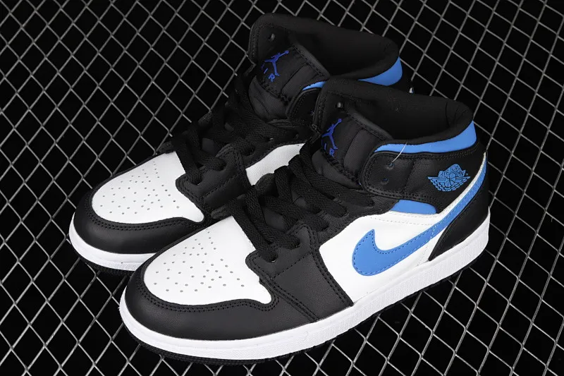 All categories Air Jordan Jordan series basketball shoes Air Jordan 1 Mid Air Jordan 1 Mid AJ1 Joe 1 black and white blue panda mid-top cultural basketball shoes 554725-140